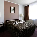 Arpad Otel 3*