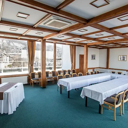 árpád Hotel 3*