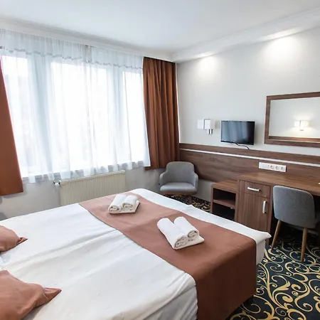 árpád Hotel 3*