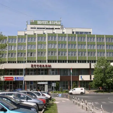 árpád Tatabánya